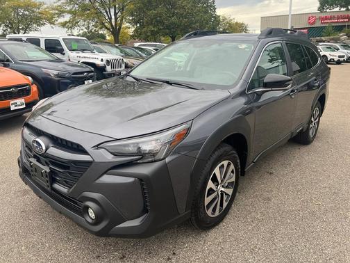 2025 Subaru Outback Premium