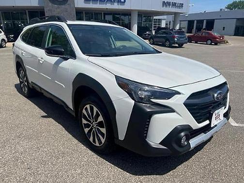 Crystal White 2025 Subaru Outback Limited