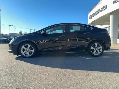 2018 Chevrolet Volt LT