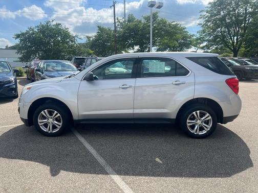 Silver Ice Metallic 2015 Chevrolet Equinox LS