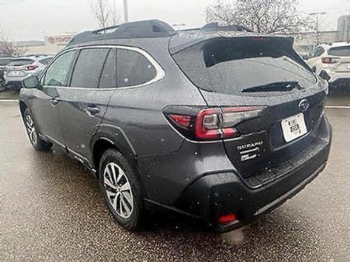 Magnetite Gray Metallic 2025 Subaru Outback Premium