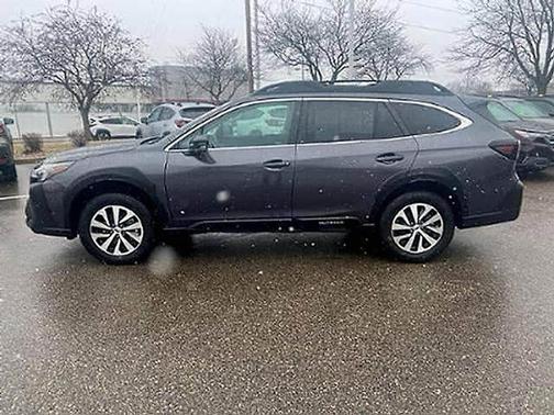 Magnetite Gray Metallic 2025 Subaru Outback Premium