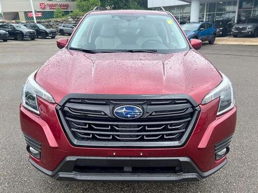 Crimson Red Pearl 2023 Subaru Forester Premium