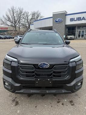 Crystal Black Silica 2026 Subaru Outback Touring