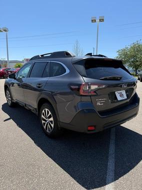 Magnetite Gray Metallic 2024 Subaru Outback Premium
