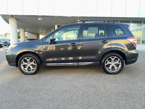 2016 Subaru Forester 2.5i Touring
