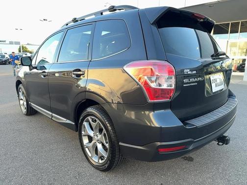2016 Subaru Forester 2.5i Touring