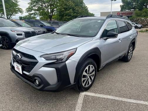 Ice Silver Metallic 2025 Subaru Outback Premium