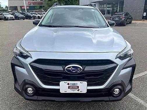 Ice Silver Metallic 2025 Subaru Outback Premium
