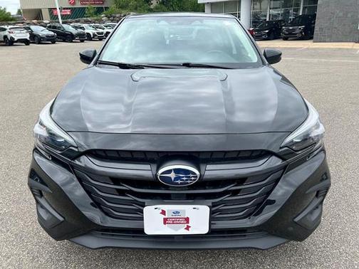 Crystal Black Silica 2025 Subaru Legacy Premium