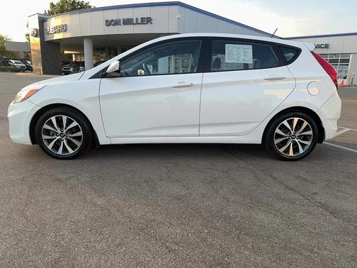 2016 Hyundai Accent Sport