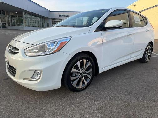2016 Hyundai Accent Sport