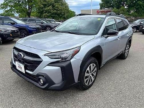 Ice Silver Metallic 2025 Subaru Outback Premium