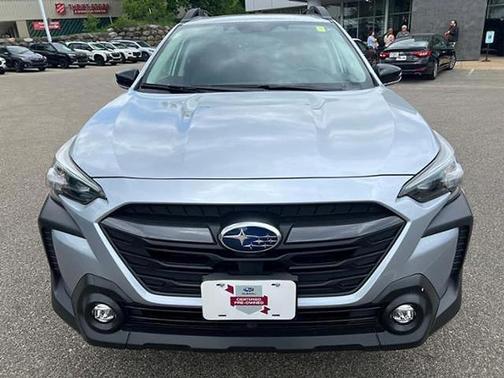 Ice Silver Metallic 2025 Subaru Outback Premium