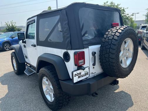 2015 Jeep Wrangler Sport