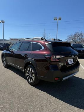 Dark Mahogany Pearl 2023 Subaru Outback Limited