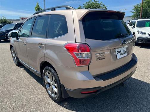 2015 Subaru Forester 2.5i Touring