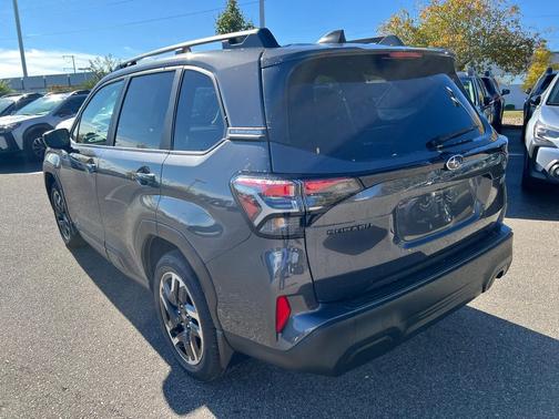 2025 Subaru Forester Hybrid Premium
