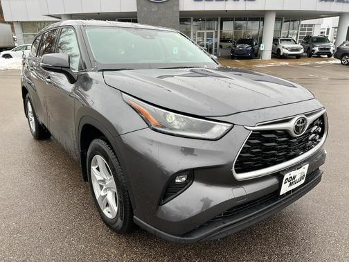 2021 Toyota Highlander LE