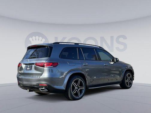 2023 Mercedes-Benz GLS 450 4MATIC