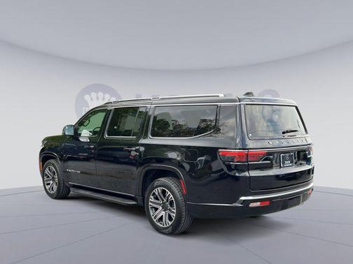 Diamond Black Crystal Pearlcoat 2024 Jeep Wagoneer L Series II 4x4