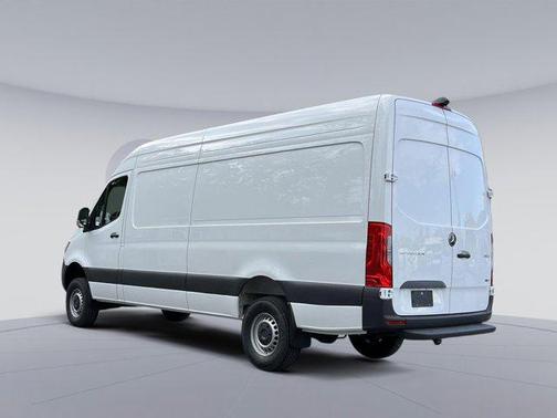2025 Mercedes-Benz Sprinter 2500 High Roof