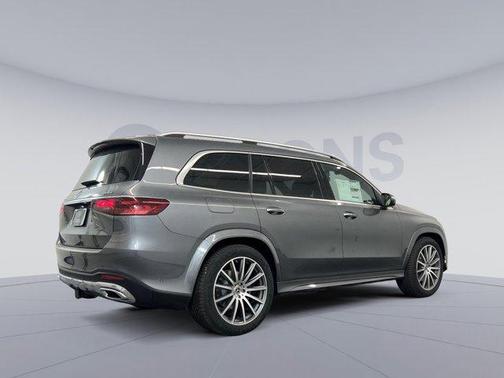2025 Mercedes-Benz GLS 450 4MATIC