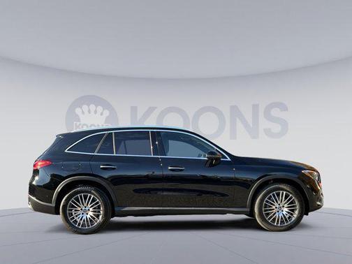 2025 Mercedes-Benz GLC 300 4MATIC