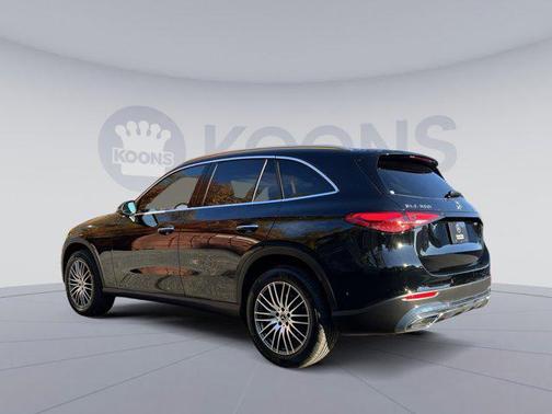 2025 Mercedes-Benz GLC 300 4MATIC