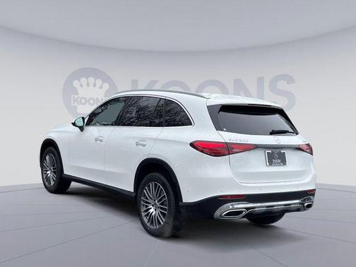 2026 Mercedes-Benz GLC 300 4MATIC