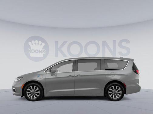 Ceramic Gray Clearcoat 2023 Chrysler Pacifica Hybrid Touring L