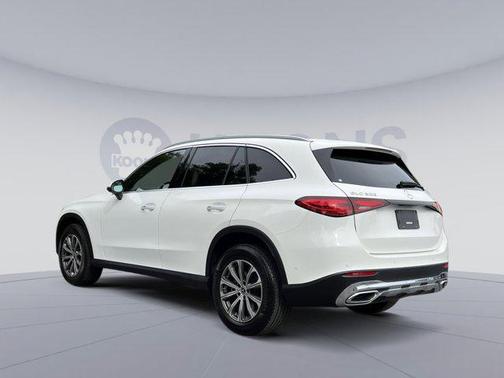 Polar White 2025 Mercedes-Benz GLC 300 4MATIC