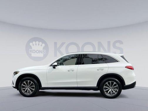 Polar White 2025 Mercedes-Benz GLC 300 4MATIC