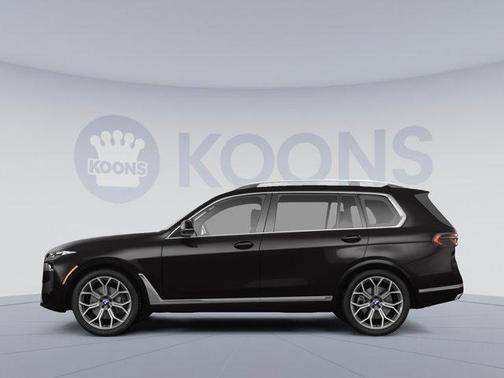 Black Sapphire Metallic 2025 BMW X7 xDrive40i