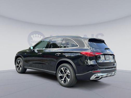 2025 Mercedes-Benz GLC 350e Base