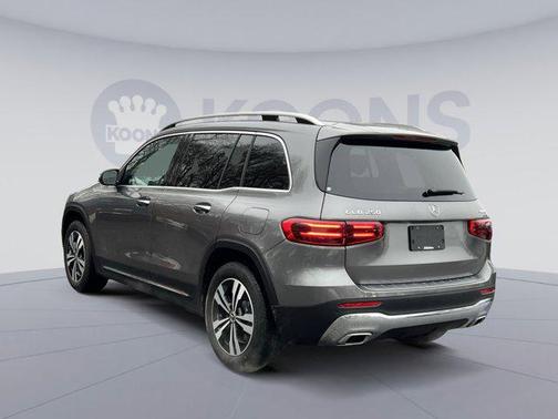 Mountain Grey Metallic 2026 Mercedes-Benz GLB 250 4MATIC