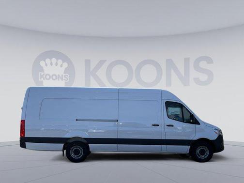 2025 Mercedes-Benz Sprinter 2500 High Roof