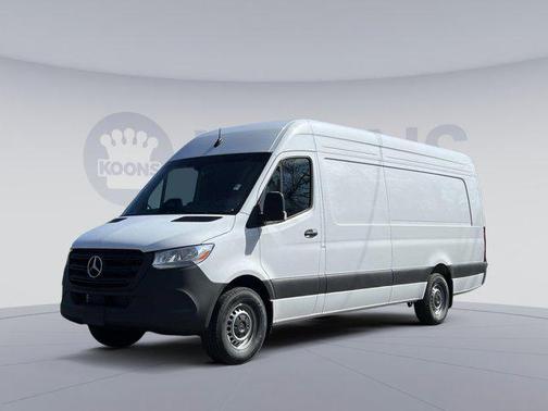 2025 Mercedes-Benz Sprinter 2500 High Roof