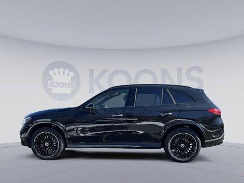 2026 Mercedes-Benz GLC 300 4MATIC