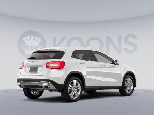 Polar White 2022 Mercedes-Benz GLA 250 4MATIC