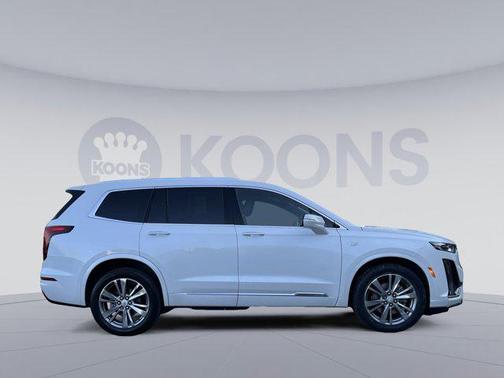 Crystal White Tricoat 2023 Cadillac XT6 Premium Luxury AWD