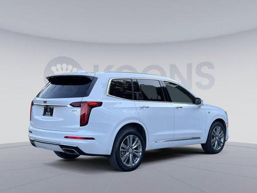 Crystal White Tricoat 2023 Cadillac XT6 Premium Luxury AWD