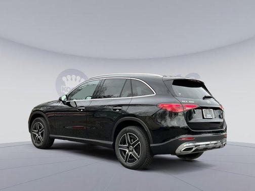 2026 Mercedes-Benz GLC 300 4MATIC