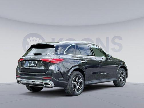 2025 Mercedes-Benz GLC 350e Base