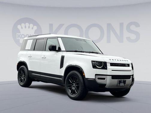 2025 Land Rover Defender 110 P300