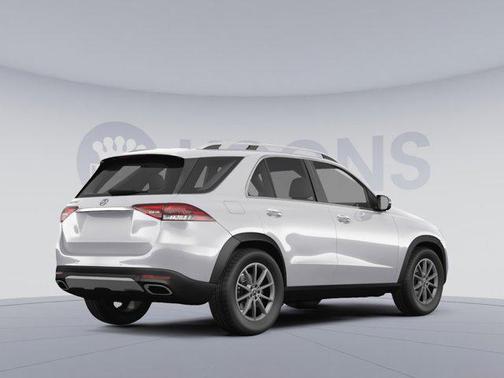 MANUFAKTUR Moonlight White Metallic 2026 Mercedes-Benz GLE 350 4MATIC
