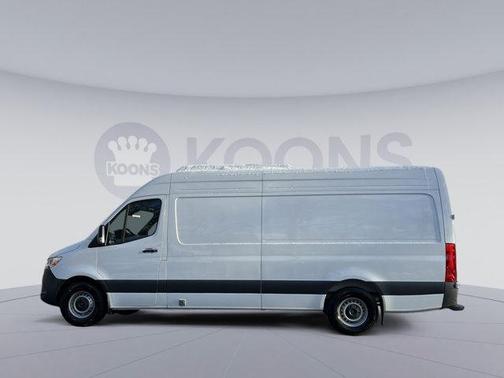 2025 Mercedes-Benz Sprinter 2500 High Roof