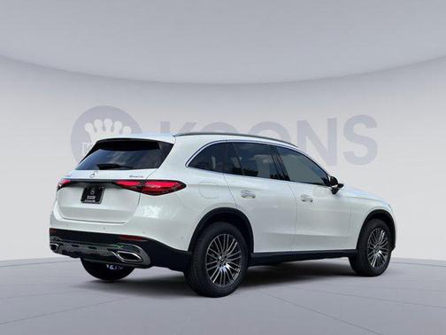 2026 Mercedes-Benz GLC 300 4MATIC