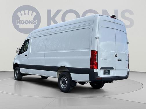 Arctic White 2026 Mercedes-Benz Sprinter 2500 High Roof