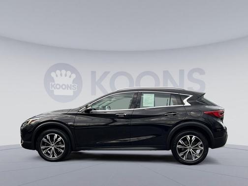 Malbec Black 2017 INFINITI QX30 Luxury